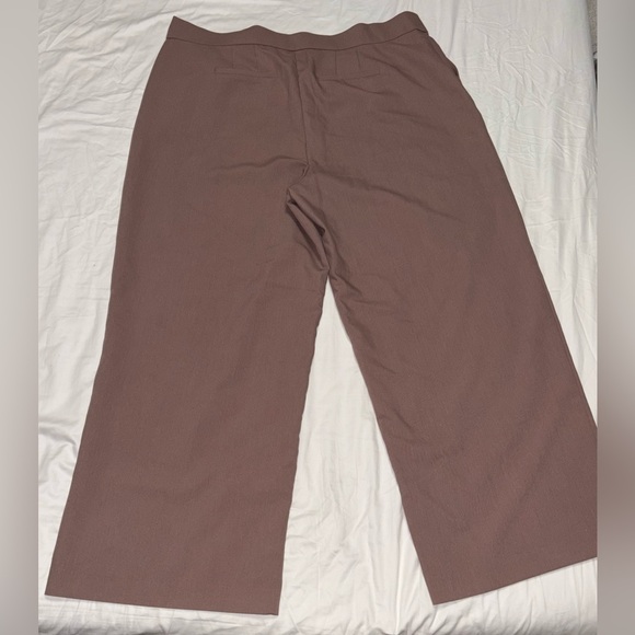 Torrid Wide Leg Tailored Twill Pant - Picture 6 of 10